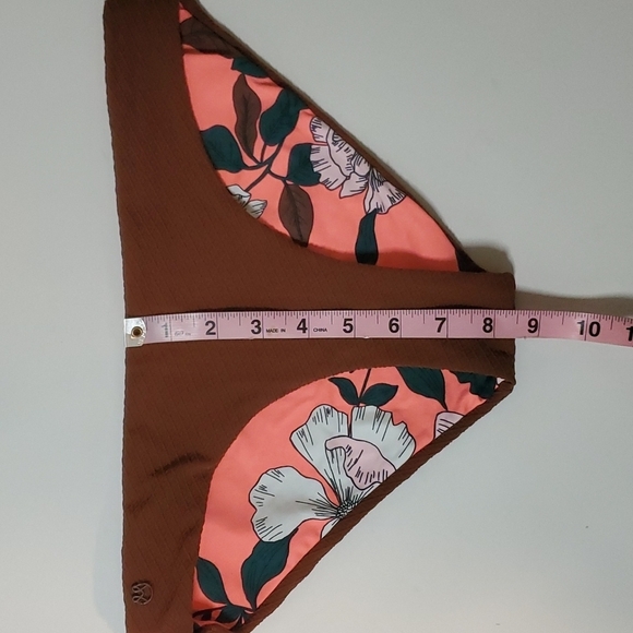 NWOT Maaji Sublime reversible bikini bottom Medium - Picture 13 of 13